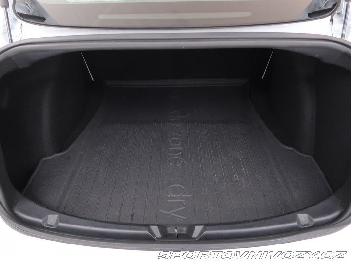 Tesla Model 3 Std Range Plus 52kWh 2020