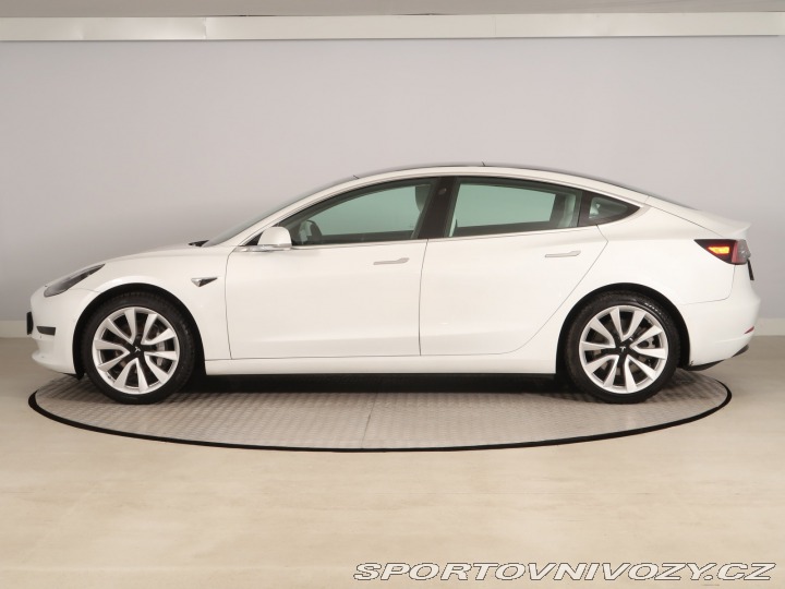Tesla Model 3 Std Range Plus 52kWh 2020