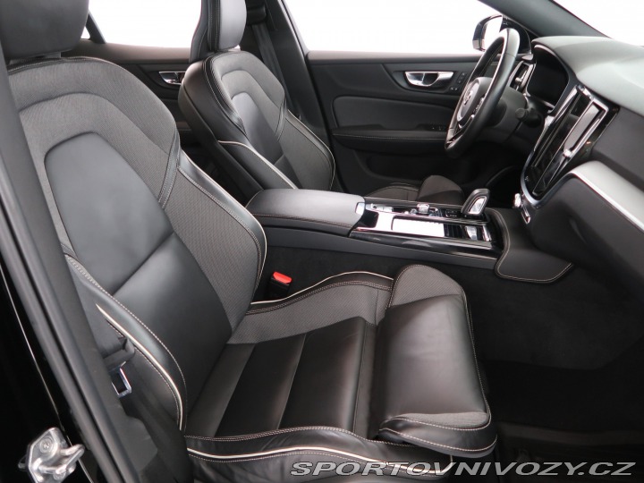 Volvo S60 T8 Recharge AWD 2021