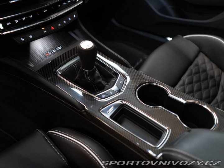 Ostatní značky Ostatní modely Cadillac CT5 6.2 Supercharged V Blackw 2026