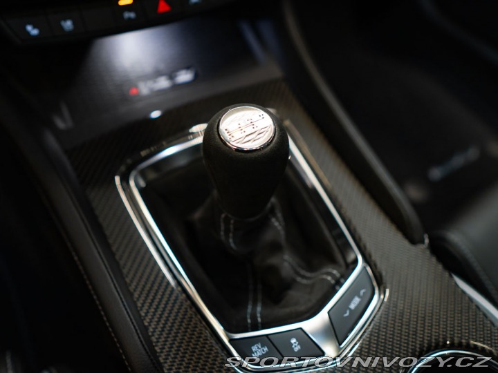 Ostatní značky Ostatní modely Cadillac CT5 6.2 Supercharged V Blackw 2026