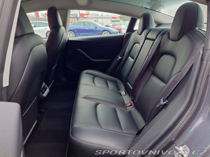 Tesla Model 3 Standard Range Plus 208 k 2022