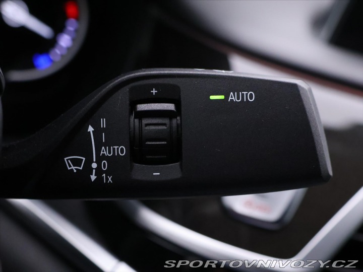 BMW 7 4,4 750i 330kW xDrive DPH 2017