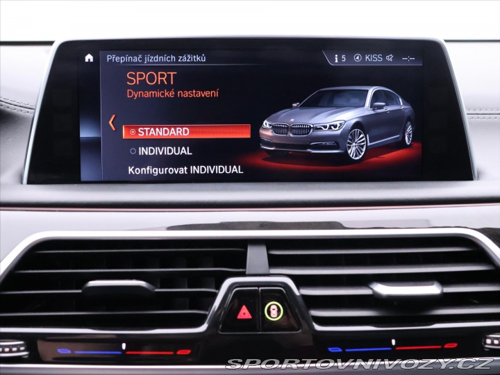 BMW 7 4,4 750i 330kW xDrive DPH 2017
