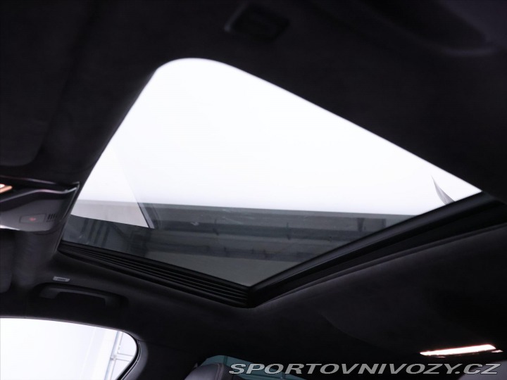 BMW 7 4,4 750i 330kW xDrive DPH 2017