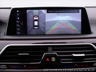 BMW 7 4,4 750i 330kW xDrive DPH 2017