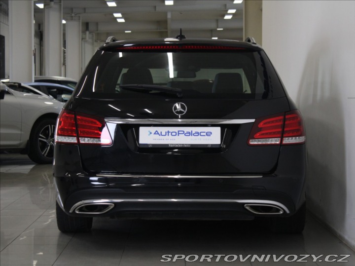 Mercedes-Benz E 3,0 E350cdi 4M AMG Pano.T 2015