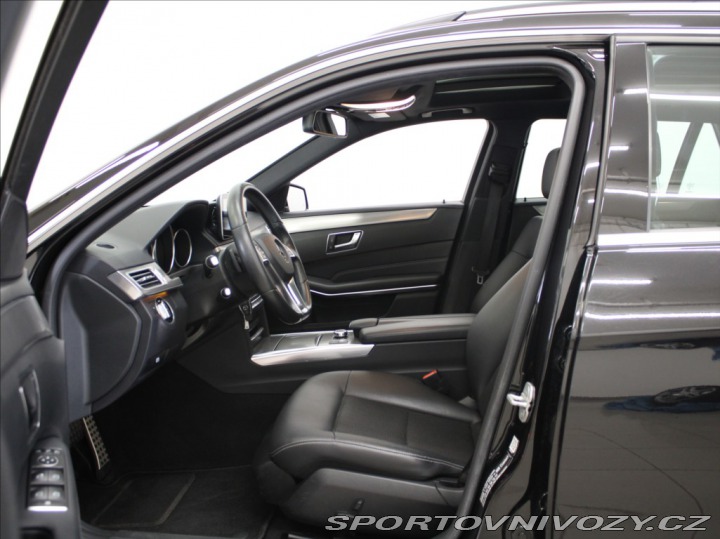 Mercedes-Benz E 3,0 E350cdi 4M AMG Pano.T 2015