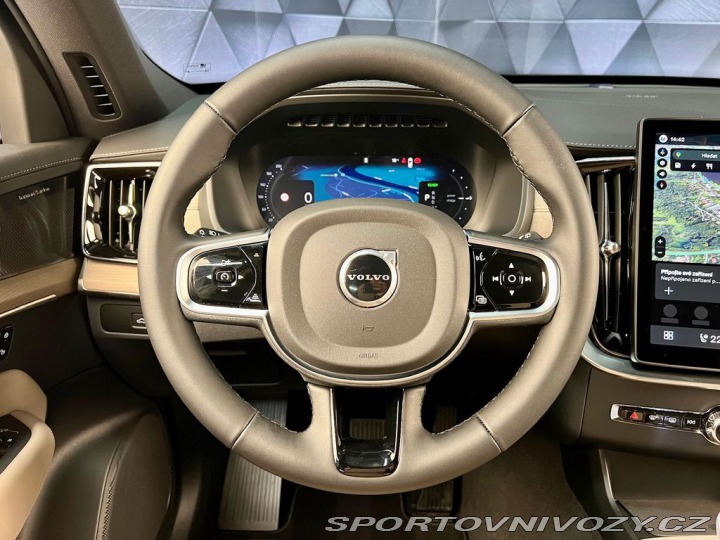 Volvo Ostatní modely XC90 T8 AWD DARK PLUS, VZDUCH, 2026