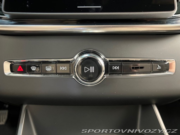 Volvo Ostatní modely XC90 T8 AWD DARK PLUS, VZDUCH, 2026
