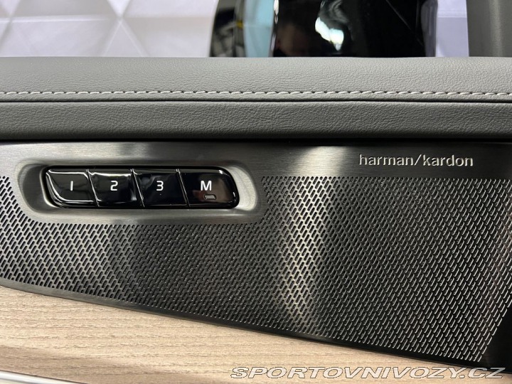 Volvo Ostatní modely XC90 T8 AWD PLUS DARK, TAŽNÉ, 2026