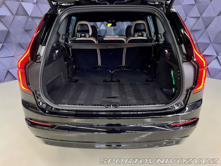 Volvo Ostatní modely XC90 T8 AWD DARK PLUS, VZDUCH, 2026
