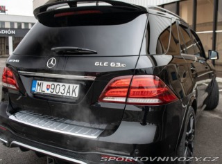 Mercedes-Benz Ostatní modely GLE SUV SUV Mercedes-AMG 63 S 4m 2016