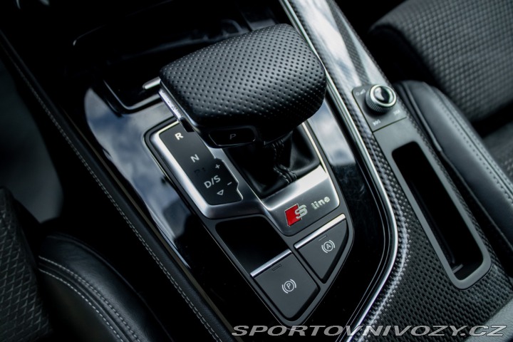 Audi A5 Sportback  / / 3.0 TDI/ q 2020