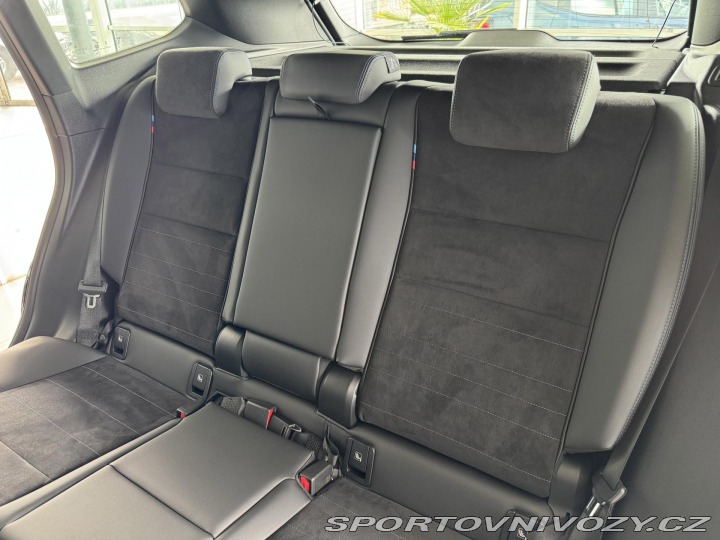 BMW X1 25e xDrive*M-SPORT*DPH*ZÁ 2025