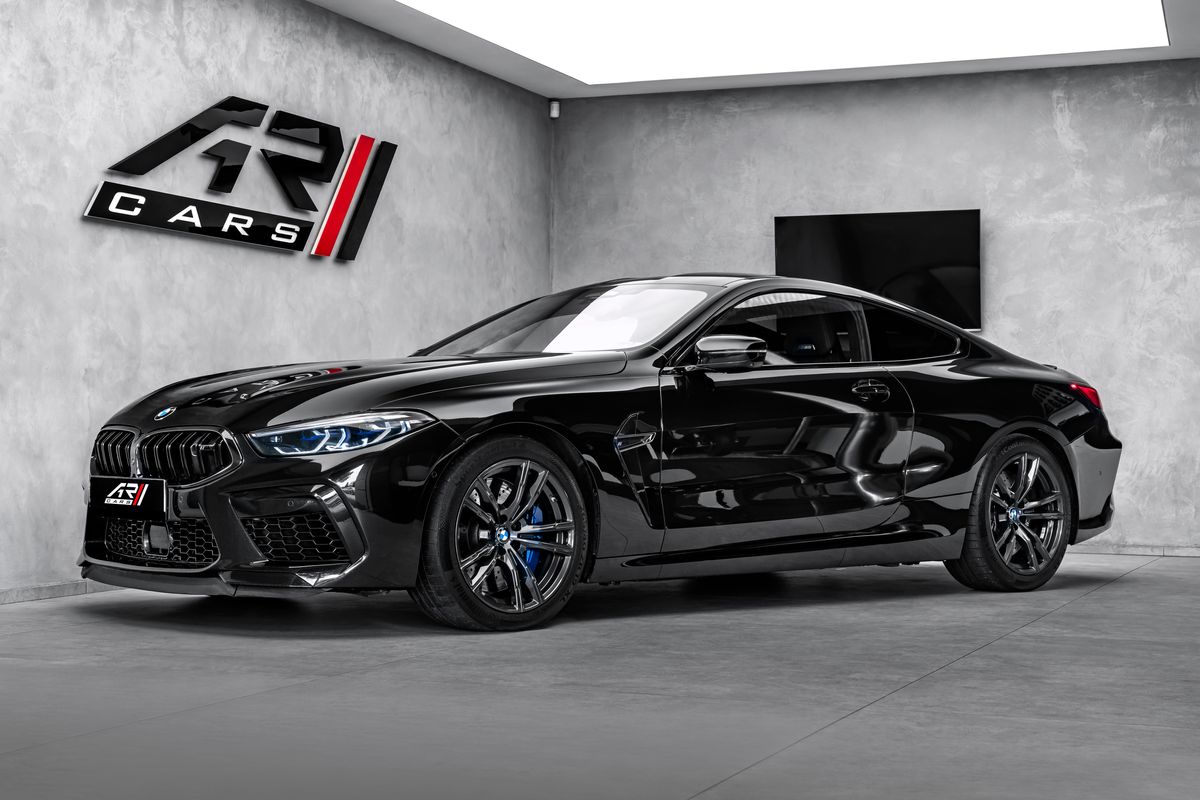 BMW M8 Coupe Competition Night C 2022