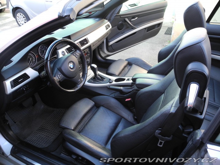 BMW 3 E 93 - 330 i 2008