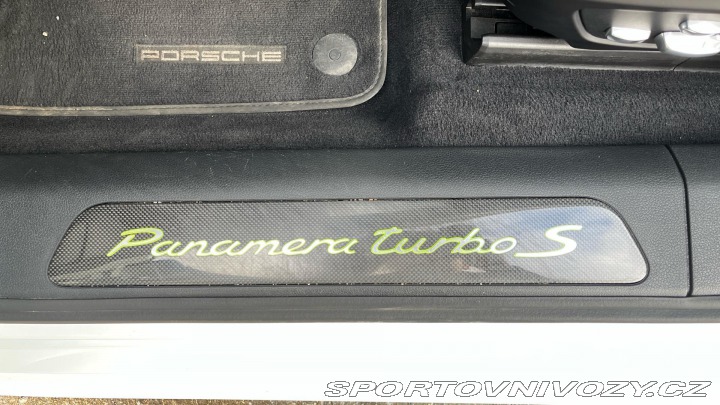 Porsche Panamera Turbo S E-Hybrid 2018