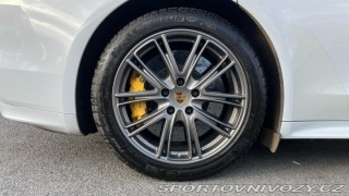 Porsche Panamera Turbo S E-Hybrid 2018