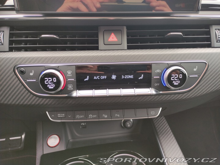 Audi RS4 COMPETITION 2024