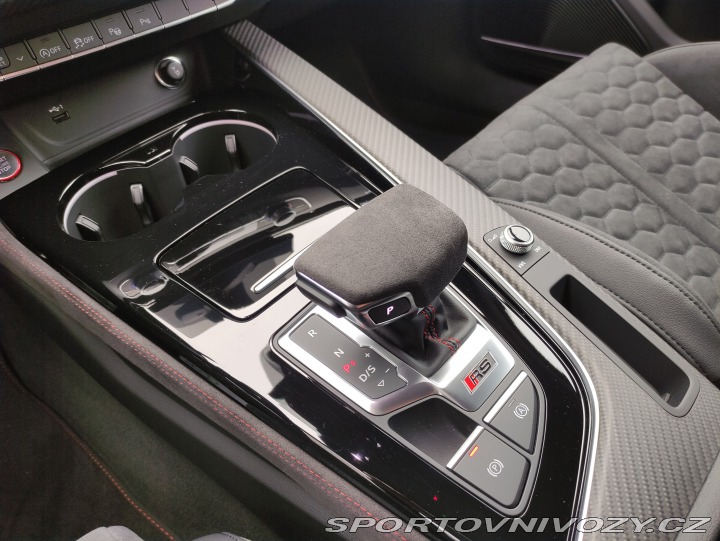 Audi RS4 COMPETITION 2024