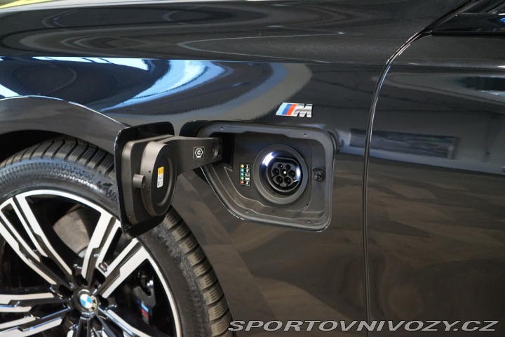 BMW 7 750e*XDRIVE*M-PRO*GRAN-LU 2024