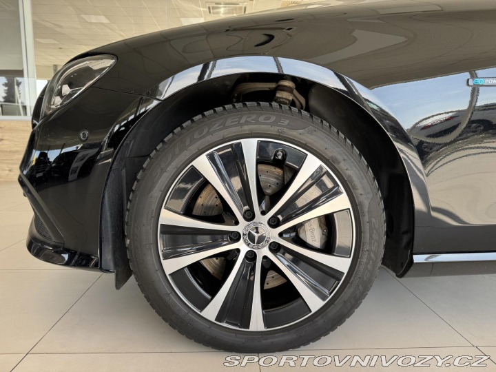 Mercedes-Benz E 300de 4Matic*Webasto*REZE 2021