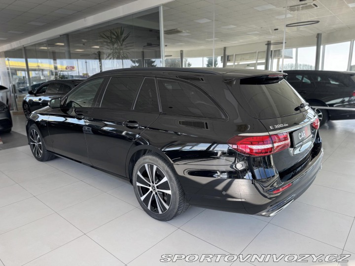 Mercedes-Benz E 300de 4Matic*Webasto*REZE 2021