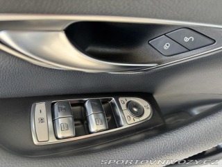 Mercedes-Benz E 300de 4Matic*Webasto*Tažn 2021