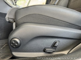 Mercedes-Benz E 300de 4Matic*Webasto*Tažn 2021