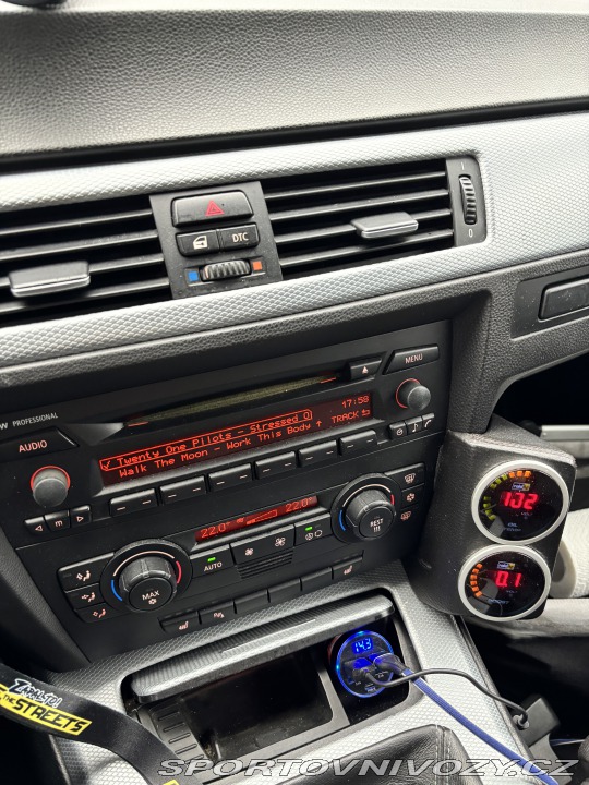 BMW 3 E91 330d, M57, 170 kW 2005