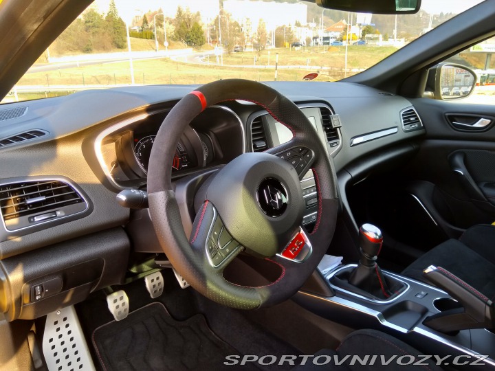 Renault Mégane RS Trophy, manuál 2019