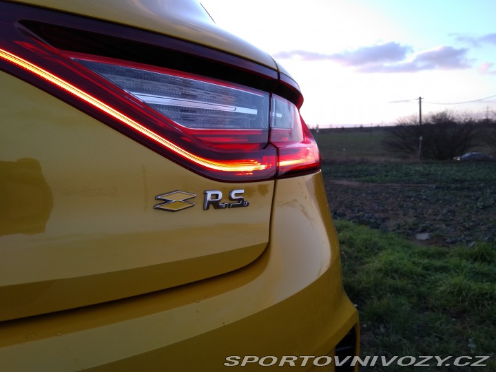 Renault Mégane RS Trophy, manuál 2019