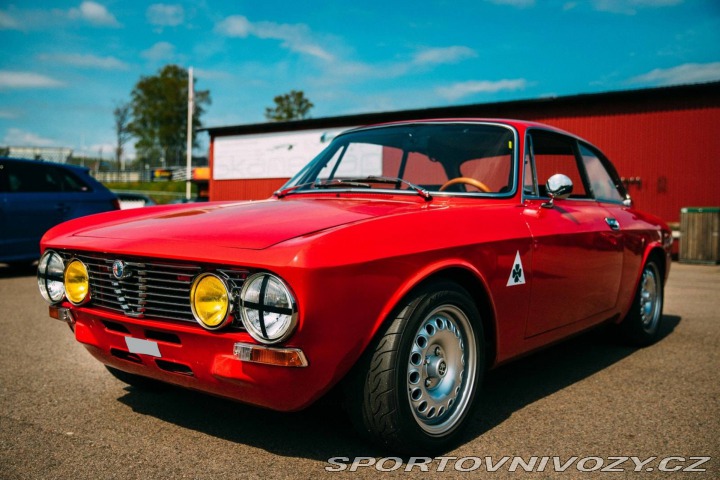 Alfa Romeo GT 1600 Junior 1975