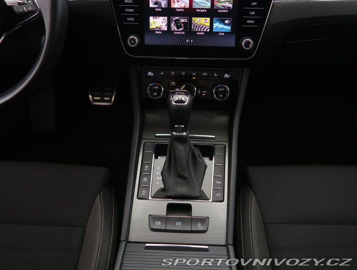 Škoda Superb Scout 2.0 TSI 2021