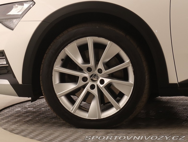Škoda Superb Scout 2.0 TSI 2021