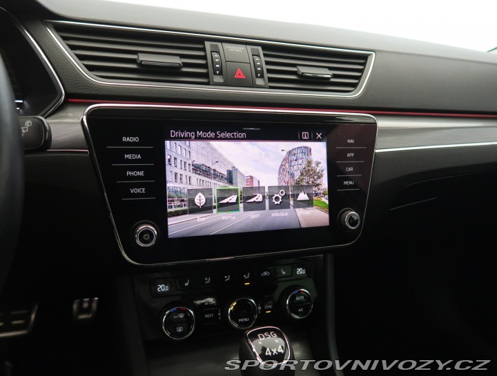 Škoda Superb Scout 2.0 TSI 2021