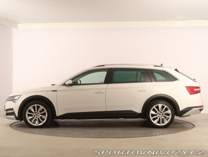 Škoda Superb Scout 2.0 TSI 2021