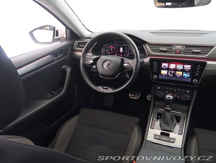 Škoda Superb Scout 2.0 TSI 2021