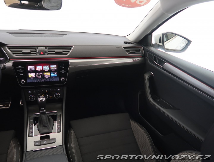 Škoda Superb Scout 2.0 TSI 2021