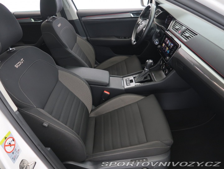 Škoda Superb Scout 2.0 TSI 2021