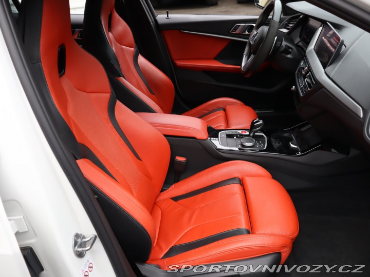 BMW 1 M Sport M135i xDrive 2020