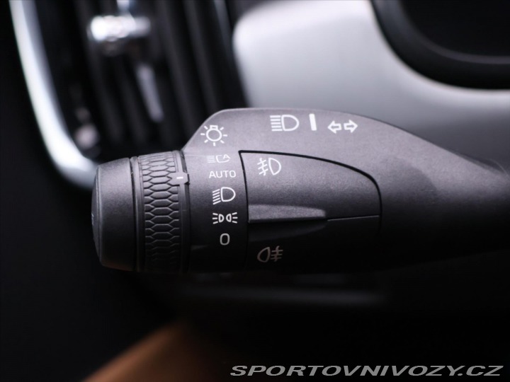 Volvo S90 2,0 T5 187kW Drive-E Mome 2016