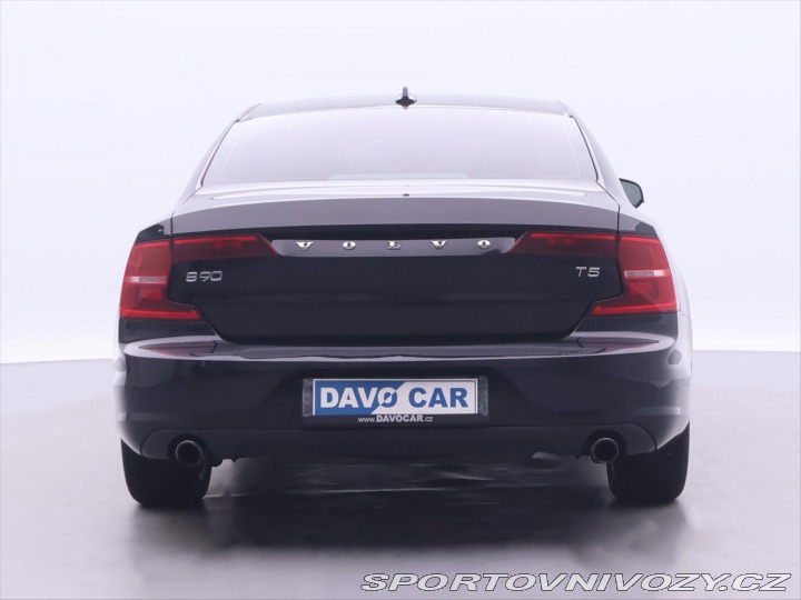 Volvo S90 2,0 T5 187kW Drive-E Mome 2016