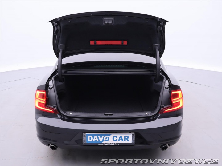 Volvo S90 2,0 T5 187kW Drive-E Mome 2016