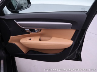 Volvo S90 2,0 T5 187kW Drive-E Mome 2016