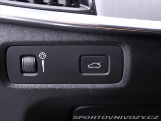 Volvo S90 2,0 T5 187kW Drive-E Mome 2016