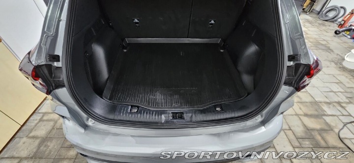 Ford Ostatní modely Kuga ST Line 137kW,naj. 21.800 2024