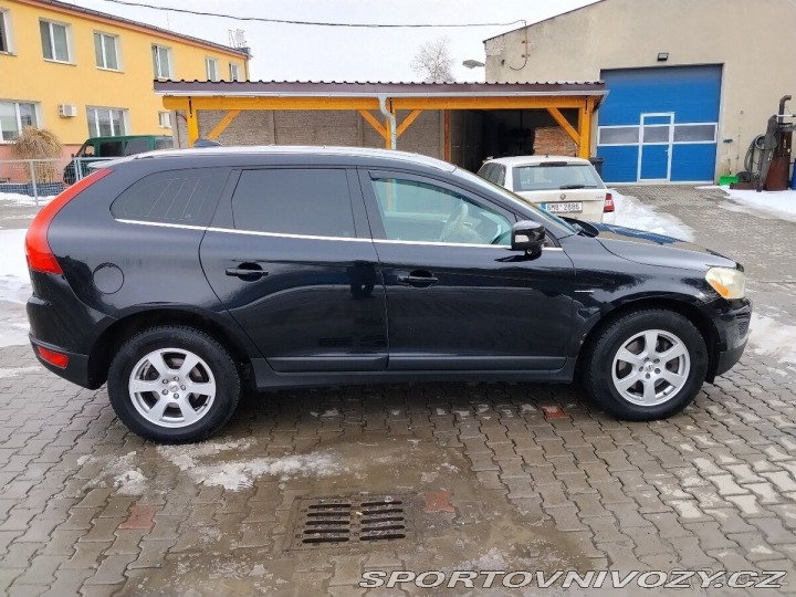 Volvo Ostatní modely XC60 2,0 2011