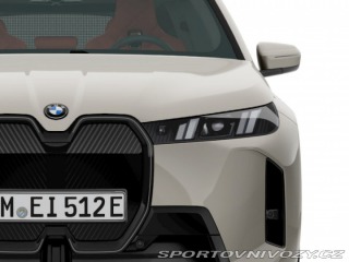 BMW iX xDrive60 2025